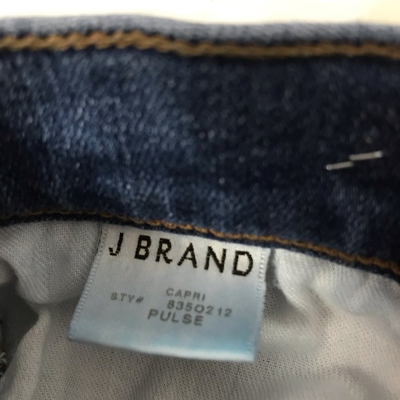 J Brand Size 25 Semi Distressed Women’s Capri Denim Jeans - Picture 4 of 6